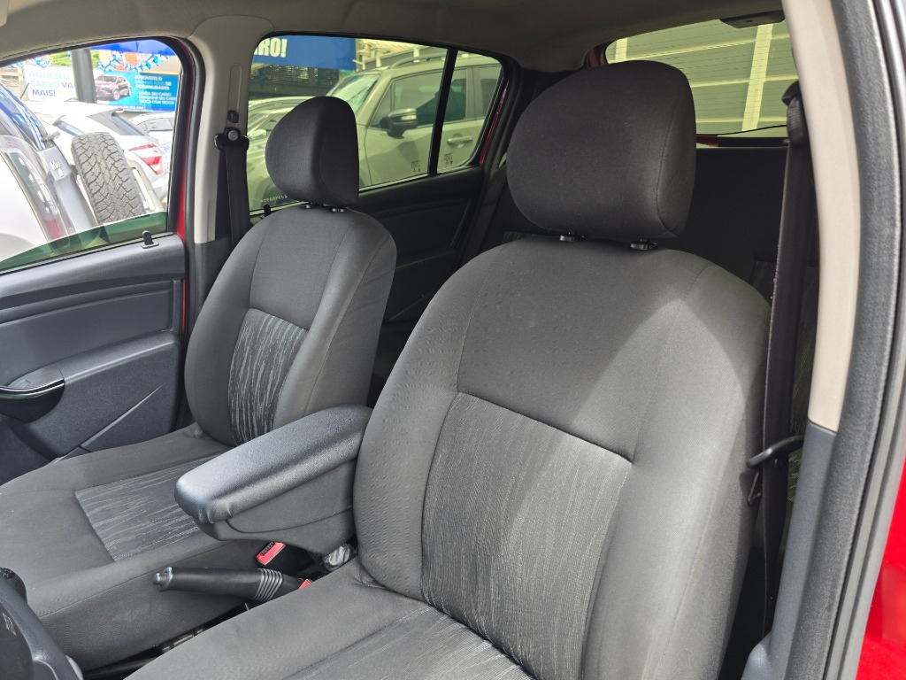 RENAULT SANDERO 1.0 AUTHENTIQUE 16V FLEX 4P MANUAL
