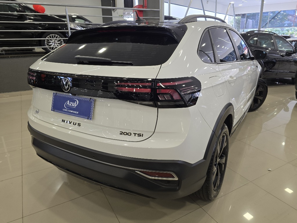 VOLKSWAGEN NIVUS 1.0 200 TSI TOTAL FLEX HIGHLINE AUTOMÁTICO