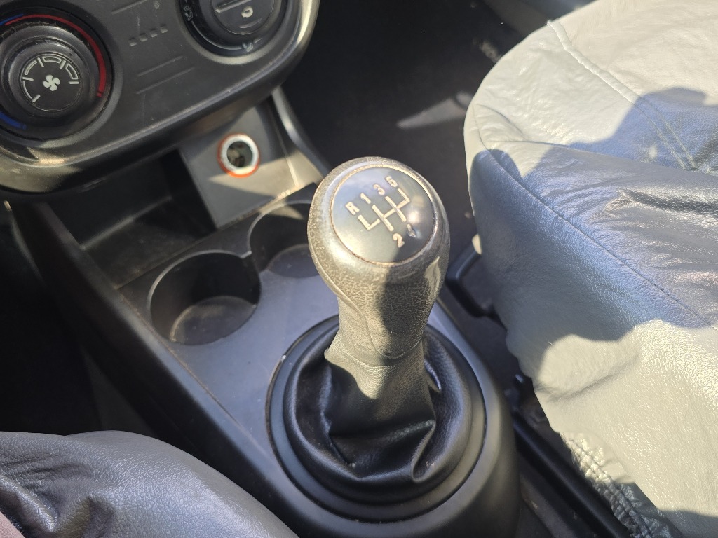 VOLKSWAGEN SPACEFOX 1.6 MI 8V FLEX 4P MANUAL