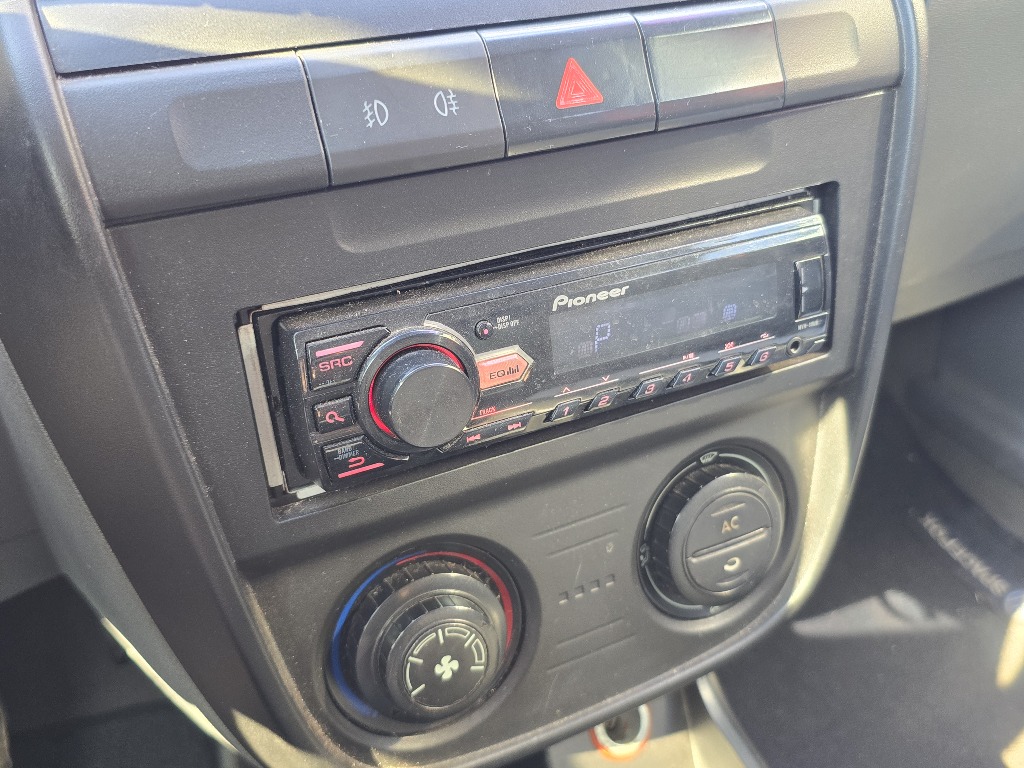 VOLKSWAGEN SPACEFOX 1.6 MI 8V FLEX 4P MANUAL