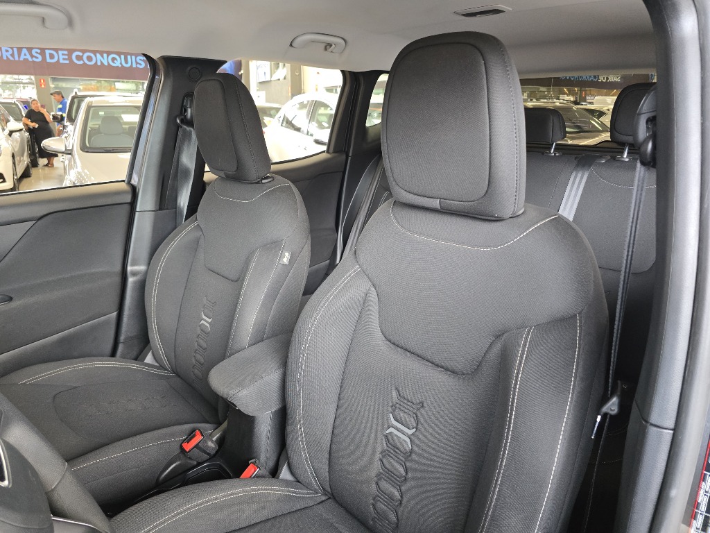 JEEP RENEGADE 1.3 T270 TURBO FLEX SPORT AT6