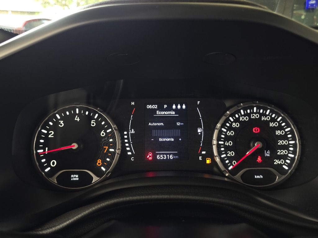 JEEP RENEGADE 1.3 T270 TURBO FLEX SPORT AT6