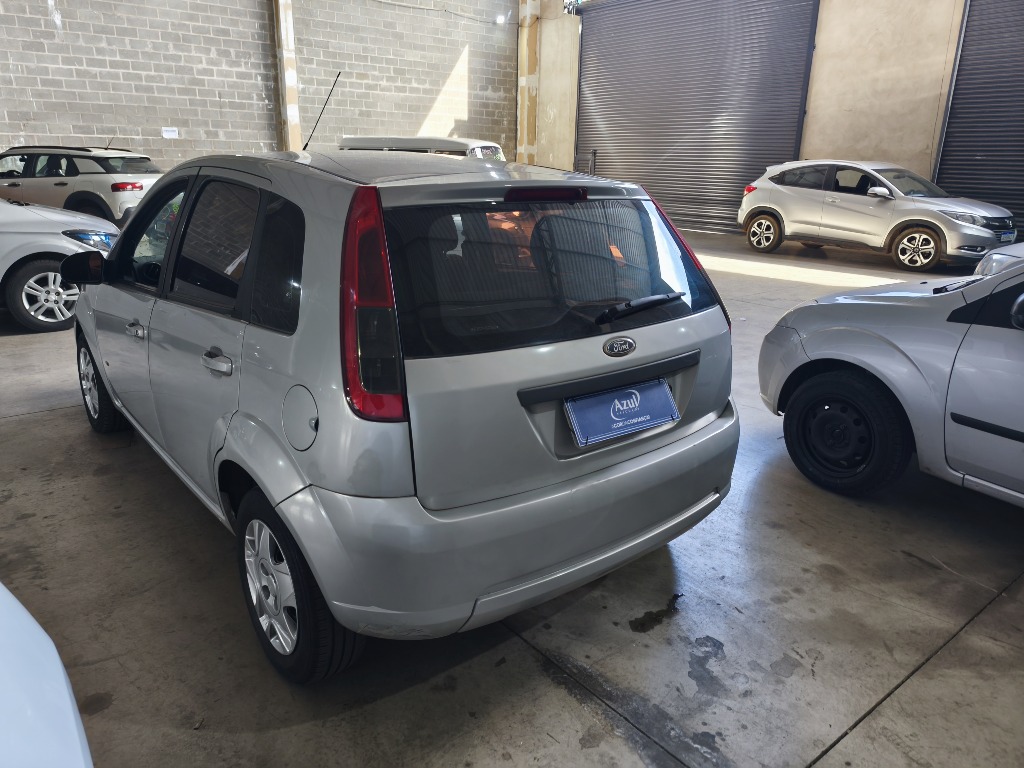 FORD FIESTA 1.0 ROCAM SE 8V FLEX 4P MANUAL