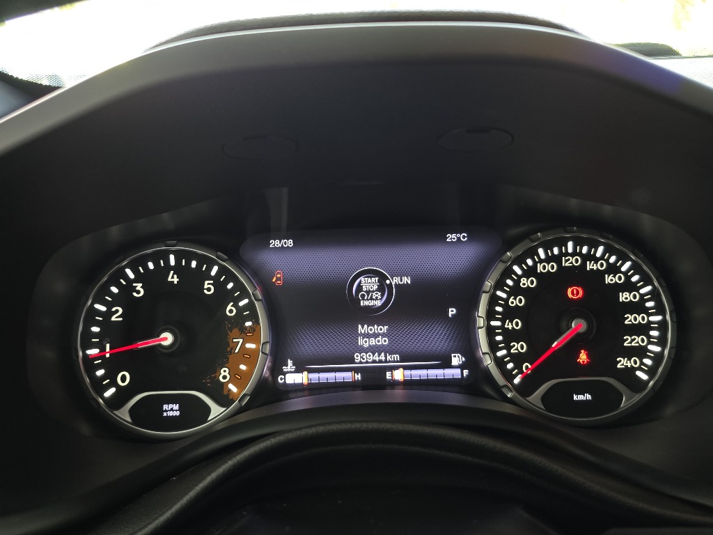 JEEP RENEGADE 1.8 16V FLEX LIMITED 4P AUTOMÁTICO