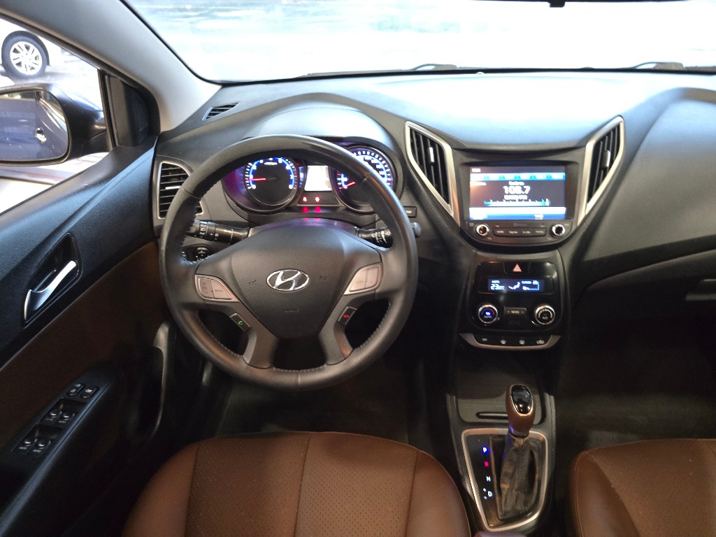 HYUNDAI HB20 1.6 PREMIUM 16V FLEX 4P AUTOMATICO