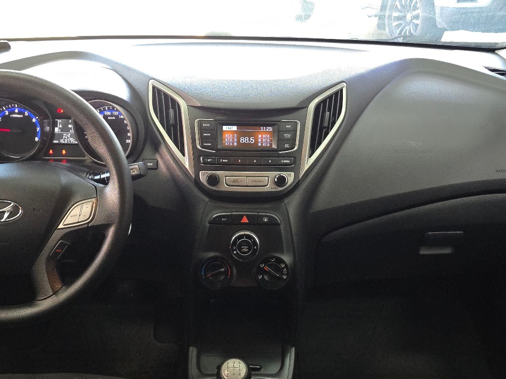 HYUNDAI HB20 1.0 COMFORT 12V FLEX 4P MANUAL