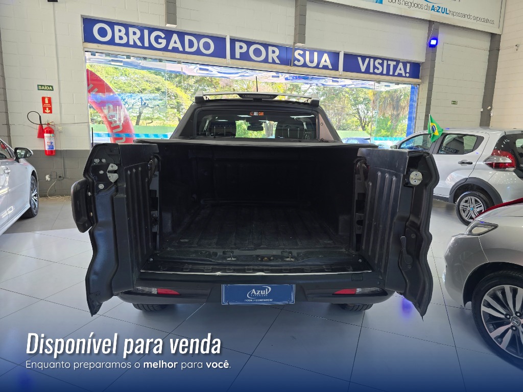 FIAT TORO 2.0 16V TURBO DIESEL VOLCANO 4WD AT9