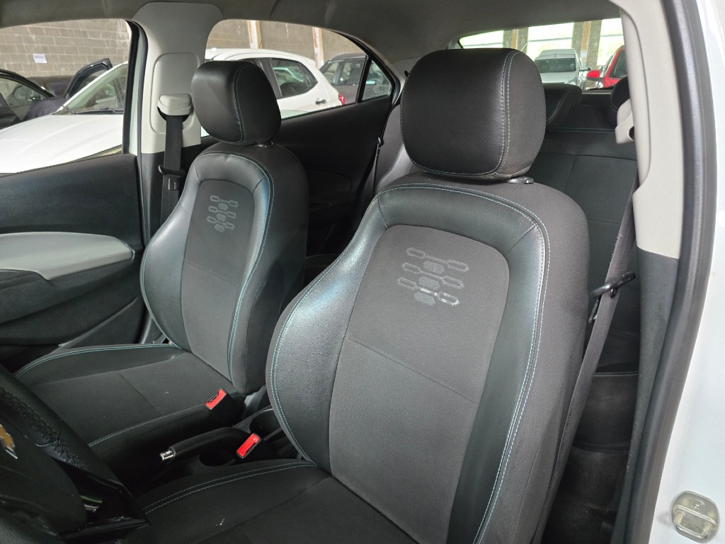 CHEVROLET ONIX 1.0 MPFI LT 8V FLEX 4P MANUAL