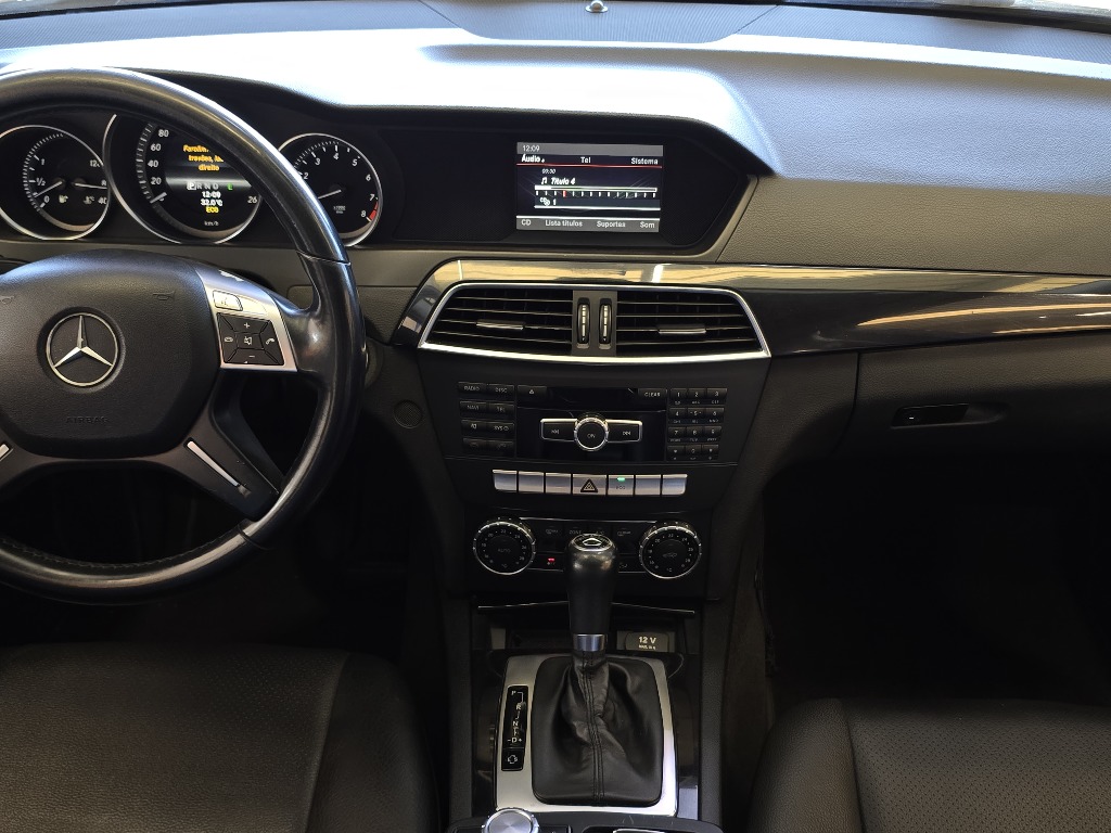 MERCEDES-BENZ C 180 1.6 CGI SPORT 16V TURBO GASOLINA 4P AUTOMATICO