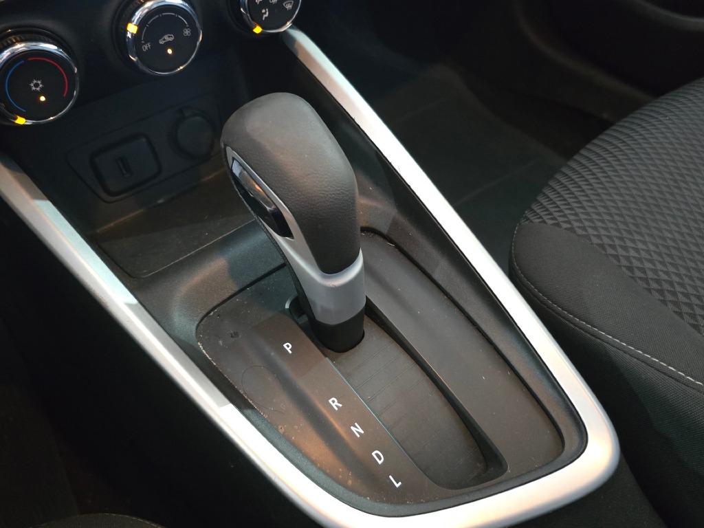 CHEVROLET ONIX 1.0 TURBO FLEX LT AUTOMÁTICO