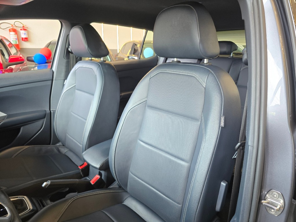 VOLKSWAGEN T-CROSS 1.4 250 TSI TOTAL FLEX HIGHLINE AUTOMÁTICO