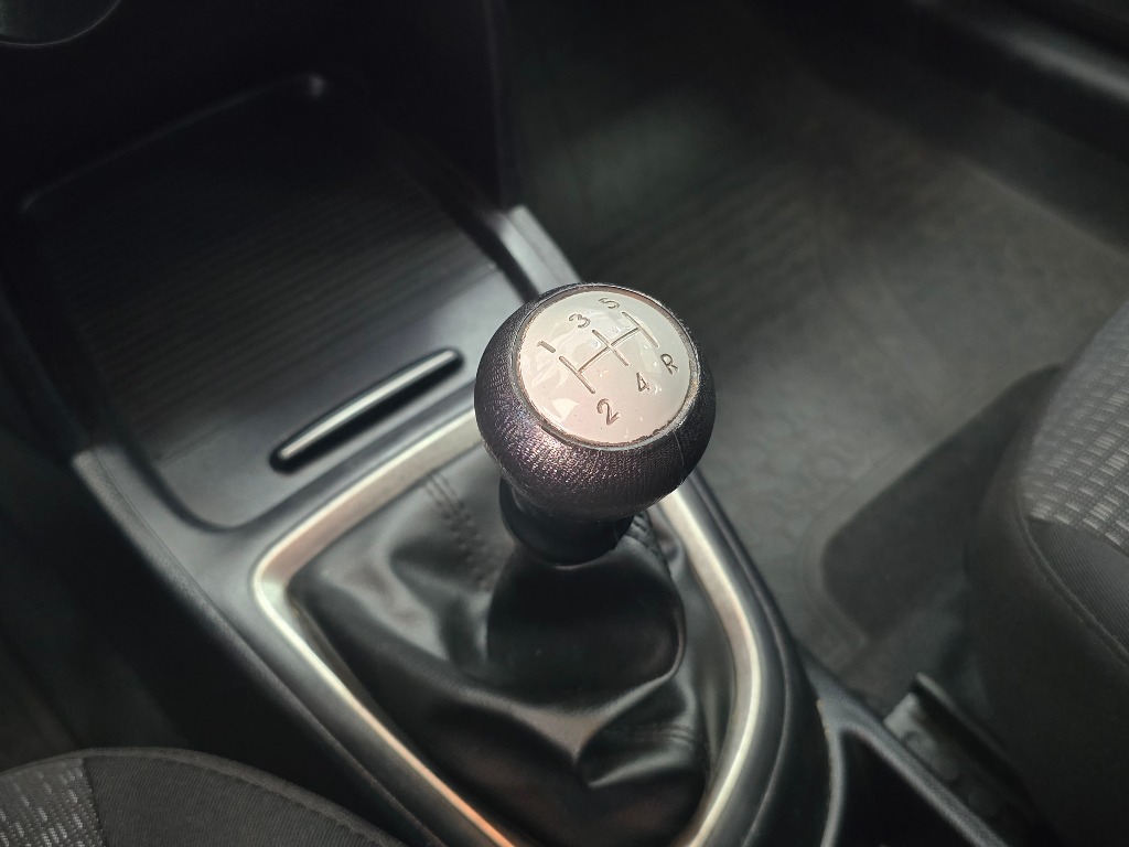 HYUNDAI HB20 1.0 COMFORT 12V FLEX 4P MANUAL