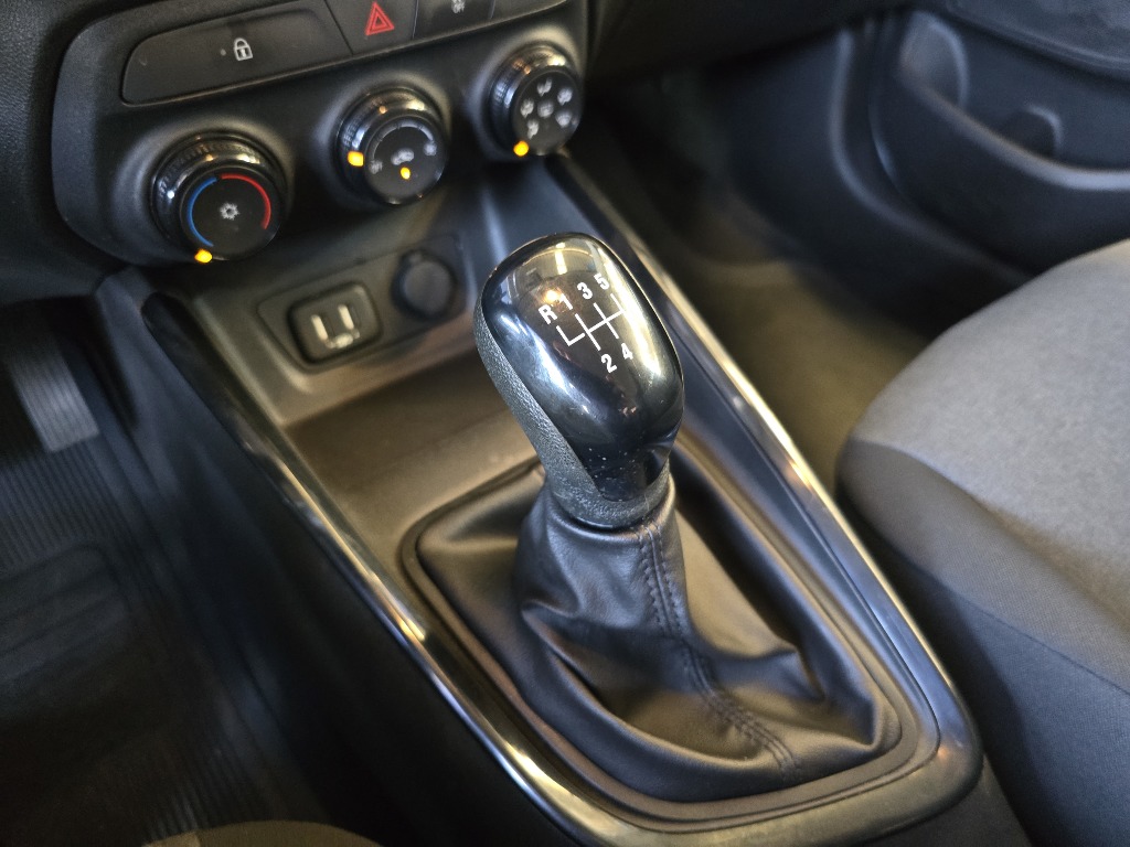 CHEVROLET ONIX 1.0 FLEX MANUAL