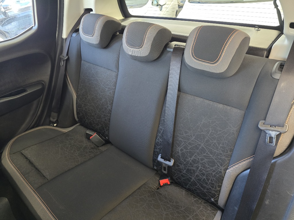 FIAT MOBI 1.0 EVO FLEX TREKKING MANUAL