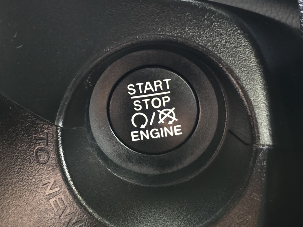 JEEP RENEGADE 1.8 16V FLEX LONGITUDE 4P AUTOMÁTICO