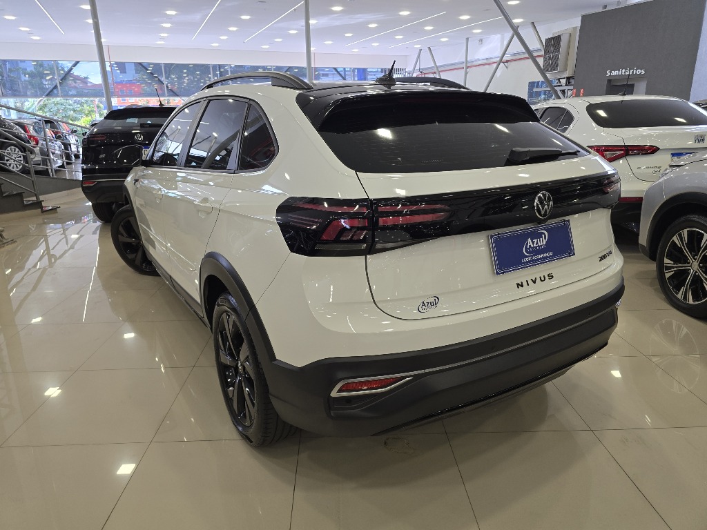 VOLKSWAGEN NIVUS 1.0 200 TSI TOTAL FLEX HIGHLINE AUTOMÁTICO