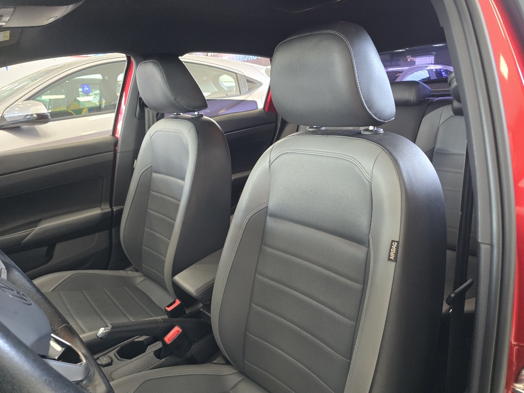 VOLKSWAGEN NIVUS 1.0 200 TSI TOTAL FLEX HIGHLINE AUTOMÁTICO