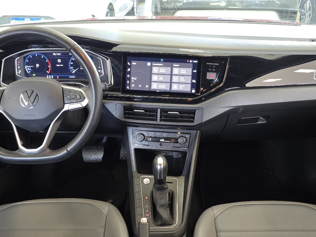 VOLKSWAGEN NIVUS 1.0 200 TSI TOTAL FLEX HIGHLINE AUTOMÁTICO