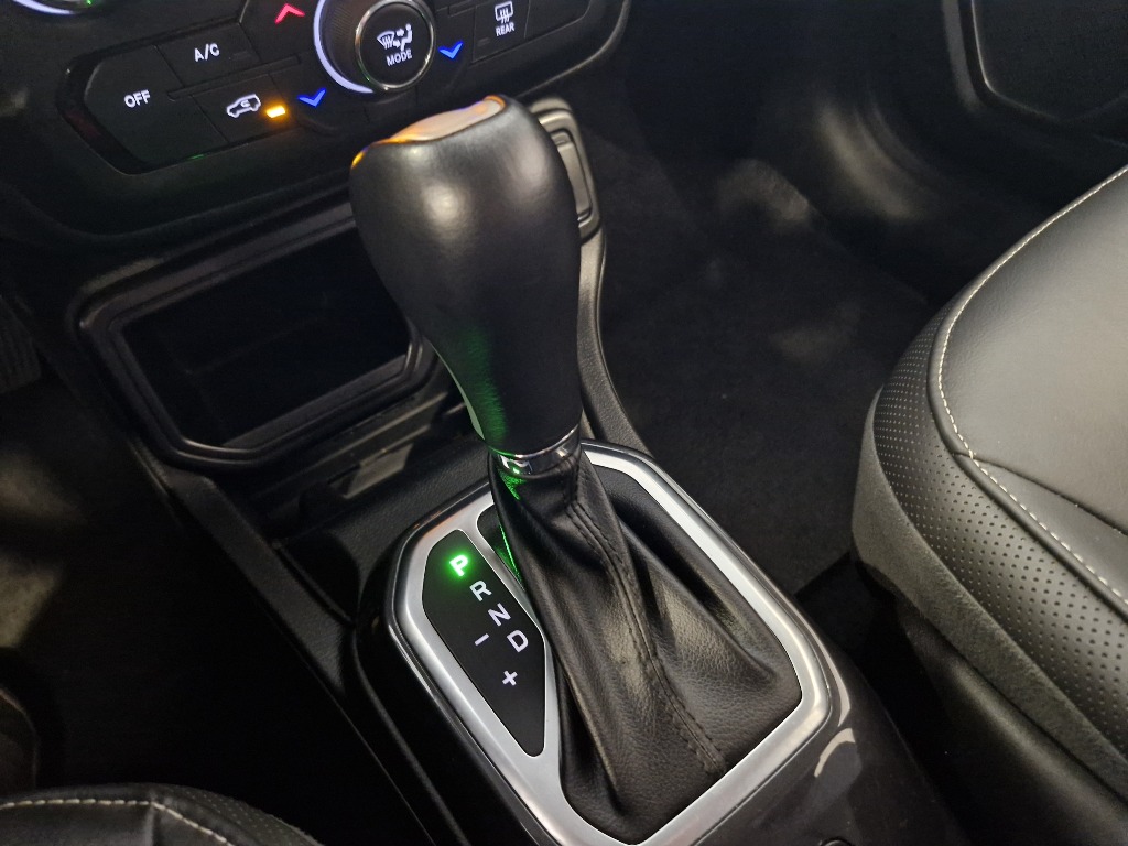 JEEP RENEGADE 1.3 T270 TURBO FLEX LONGITUDE AT6