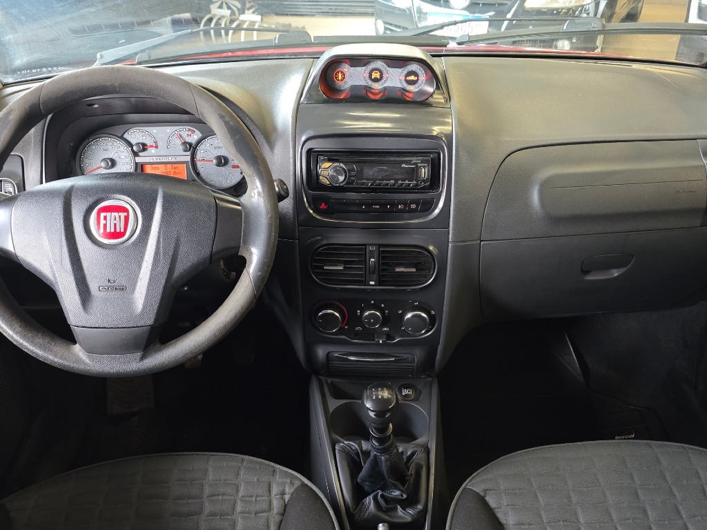 FIAT STRADA 1.8 MPI ADVENTURE CD 16V FLEX 2P MANUAL