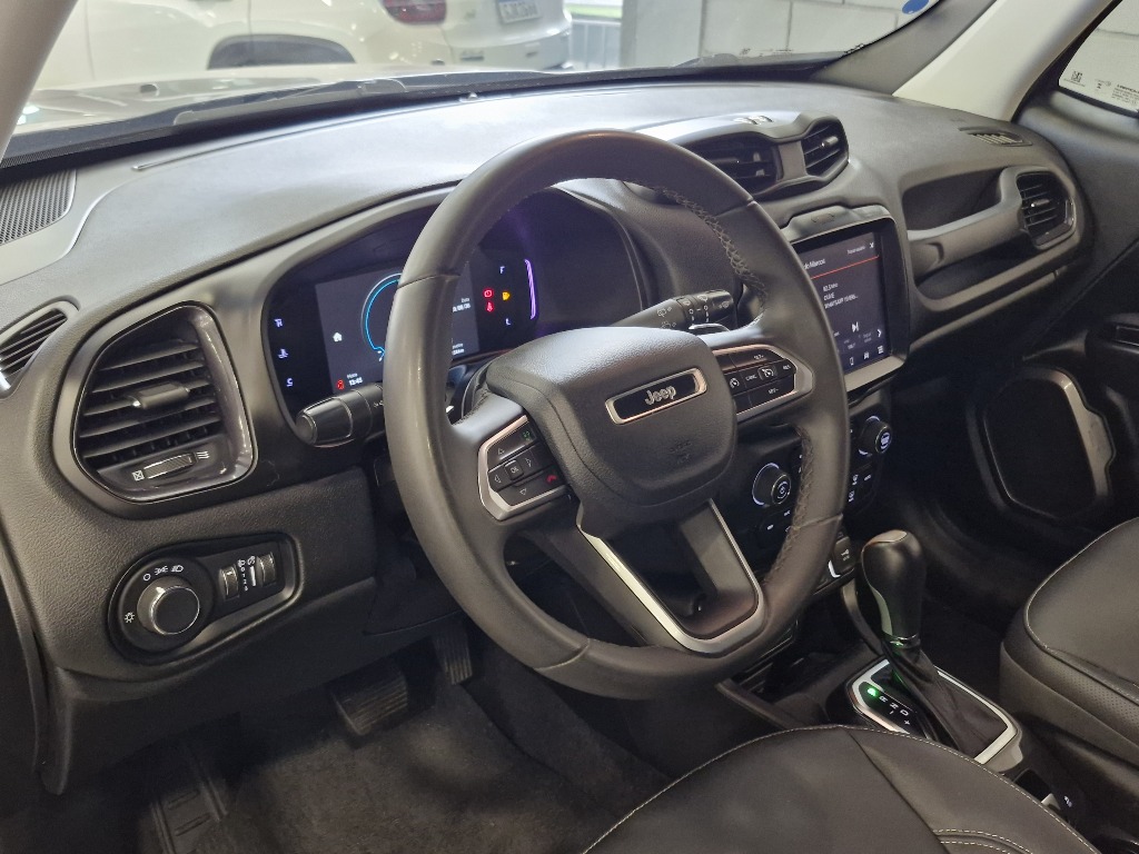 JEEP RENEGADE 1.3 T270 TURBO FLEX LONGITUDE AT6