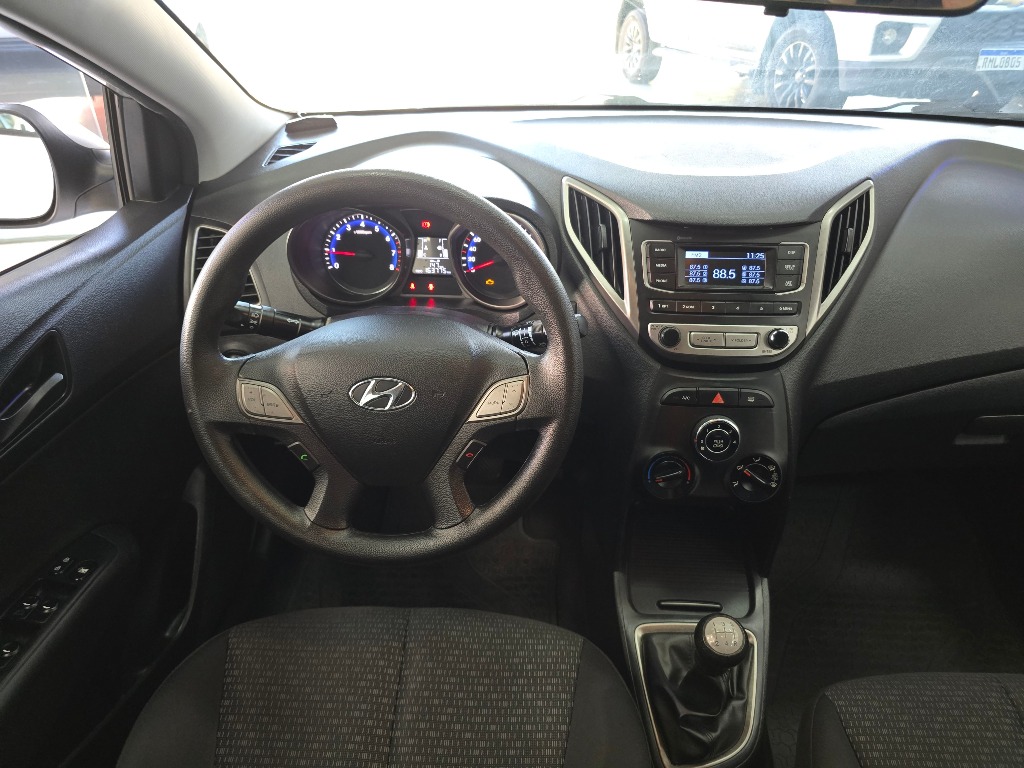HYUNDAI HB20 1.0 COMFORT 12V FLEX 4P MANUAL