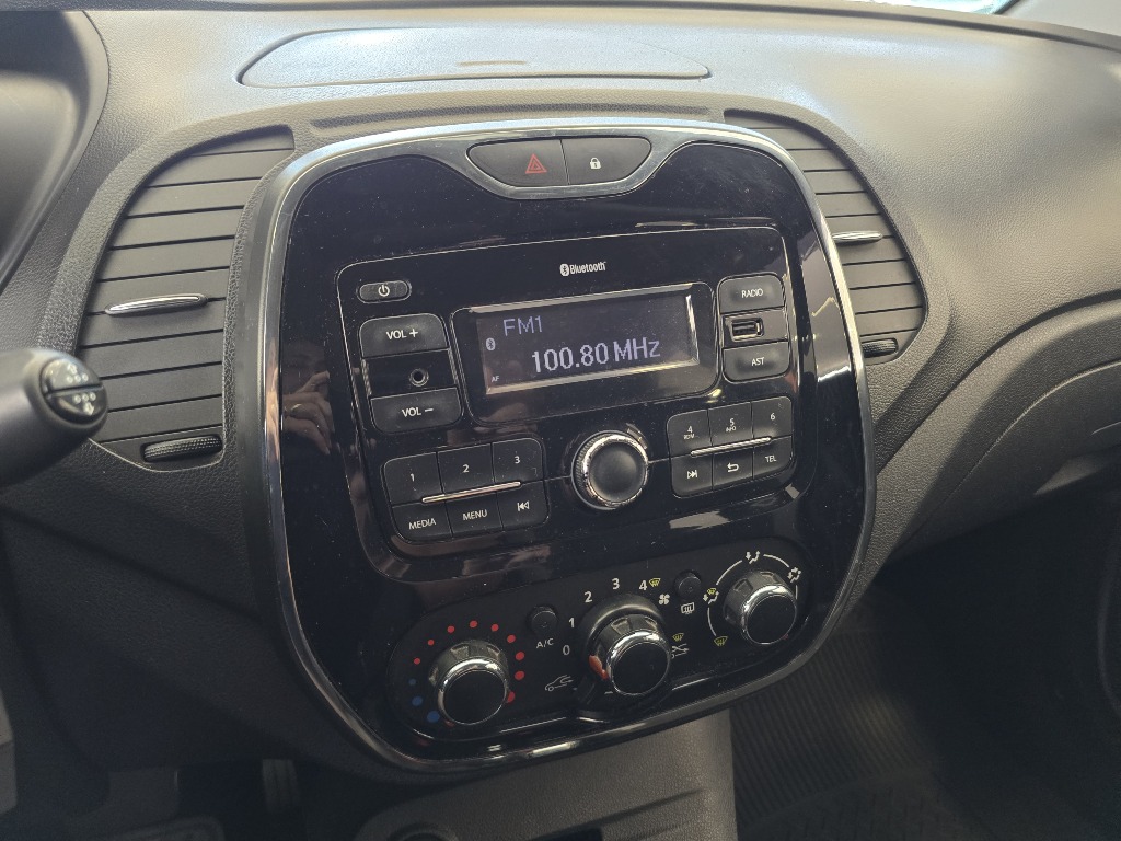 RENAULT CAPTUR 1.6 16V SCE FLEX ZEN X-TRONIC