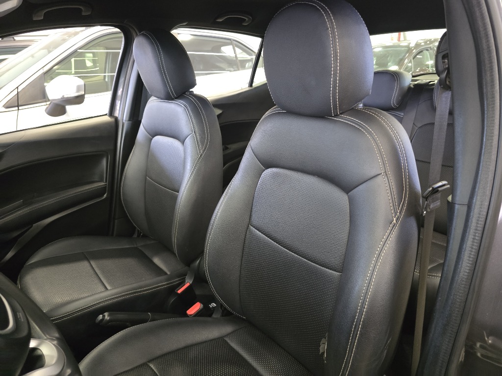 FIAT ARGO 1.3 FIREFLY FLEX TREKKING MANUAL