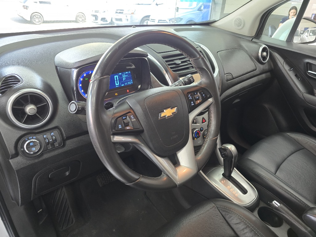 CHEVROLET TRACKER 1.8 MPFI LTZ 4X2 16V FLEX 4P AUTOMATICO