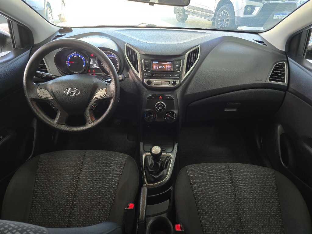 HYUNDAI HB20 1.0 COMFORT 12V FLEX 4P MANUAL