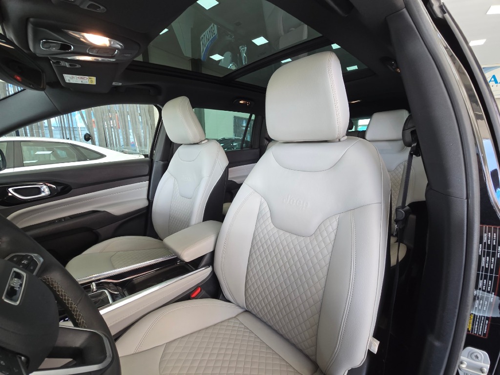 JEEP COMMANDER 2.0 TD380 TURBO DIESEL OVERLAND AT9