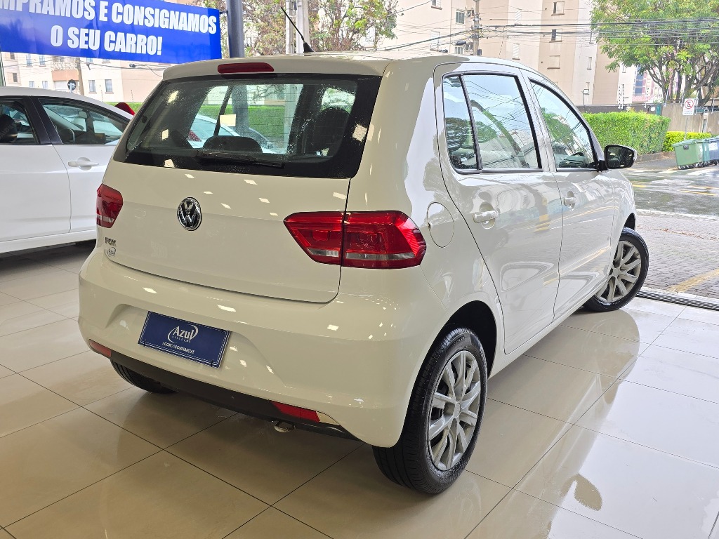 VOLKSWAGEN FOX 1.0 MPI TRENDLINE 12V FLEX 4P MANUAL